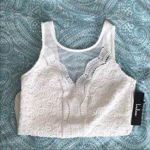 Lulu’s sleeveless lace bodysuit